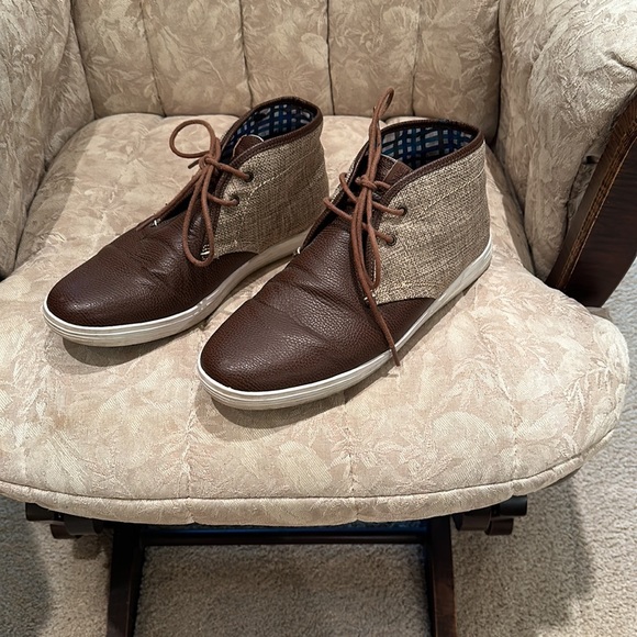 BEN SHERMAN HIGH TOP SHOES. - Picture 2 of 6